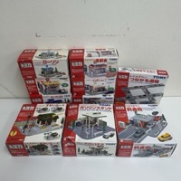TOMY トミカ すかいらーく バーミヤン 他 トミカタウン まとめて